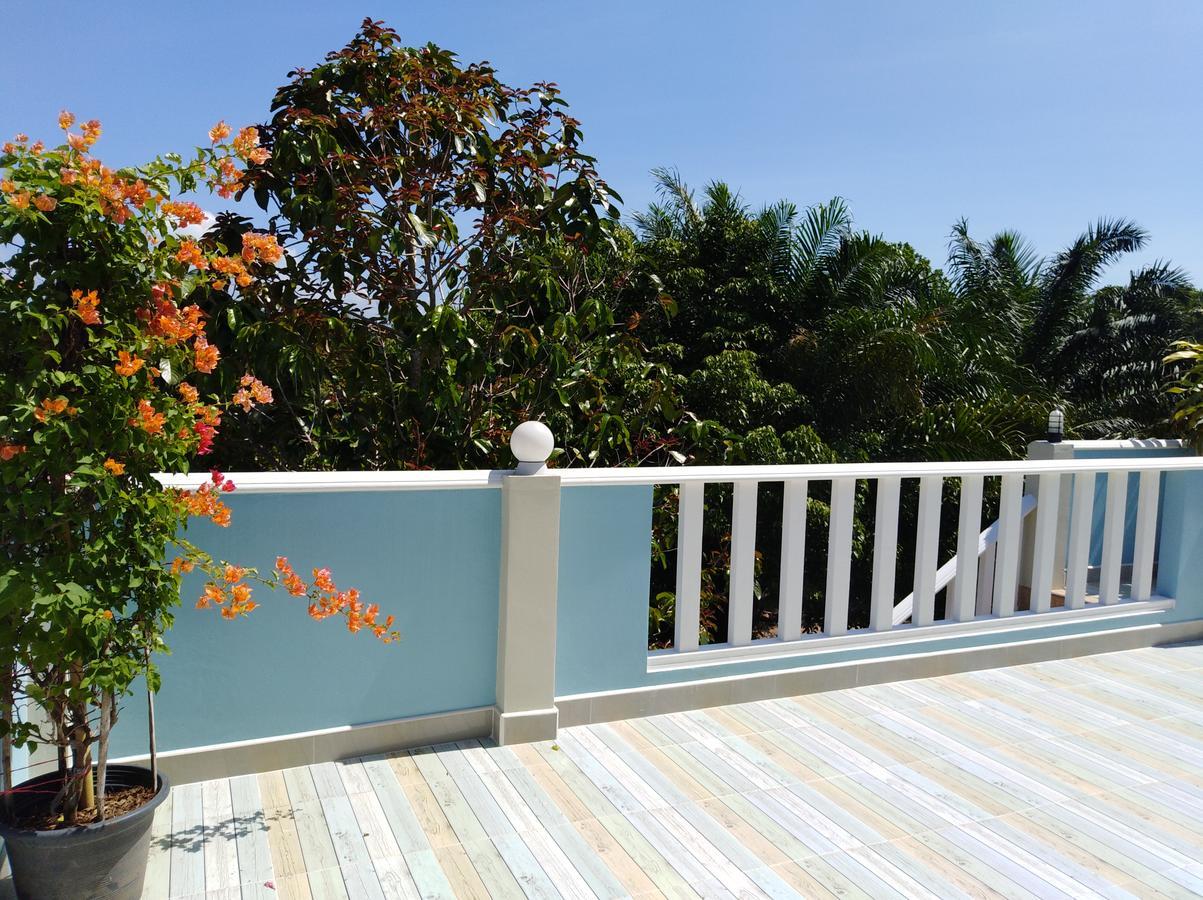 Apartmán Baan Kalaya Garden Ban Mai Exteriér fotografie