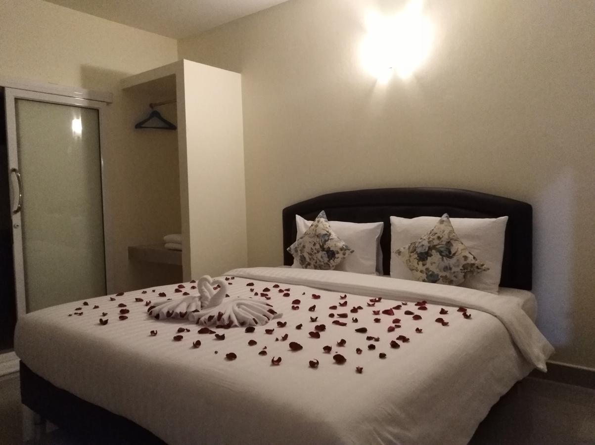 Apartmán Baan Kalaya Garden Ban Mai Exteriér fotografie